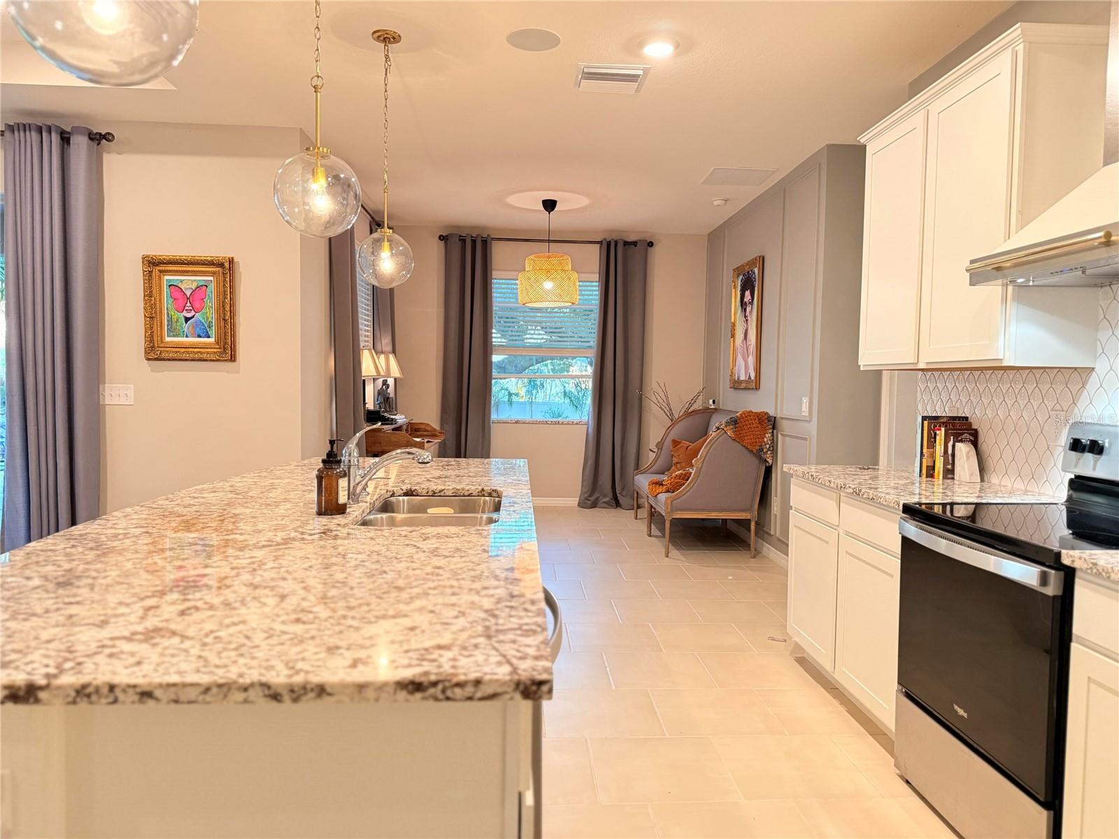 Image 13 of 22 For 10800 Laxer Cay Loop