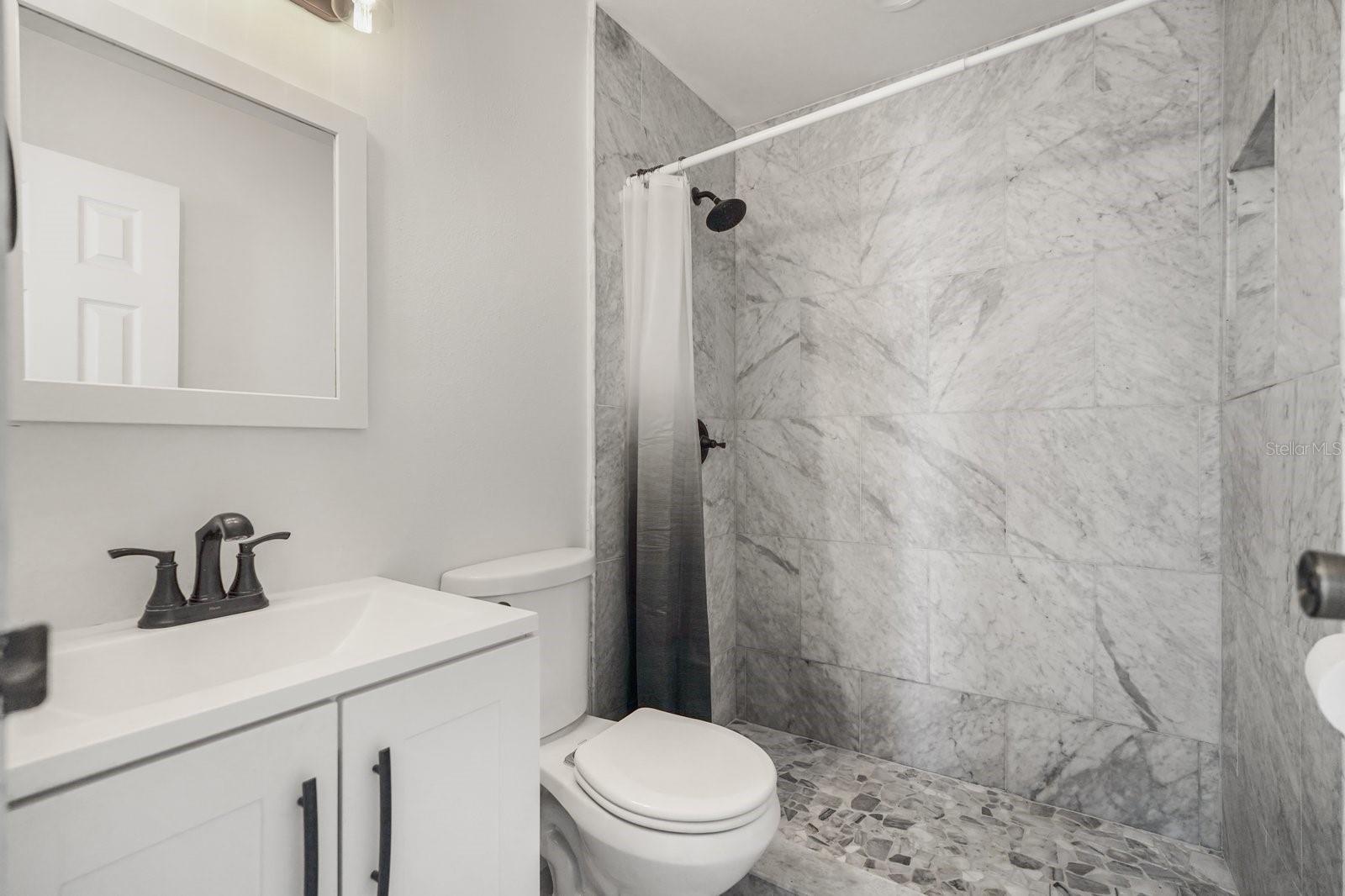 Image 17 of 29 For 2770 Curry Ford Road A