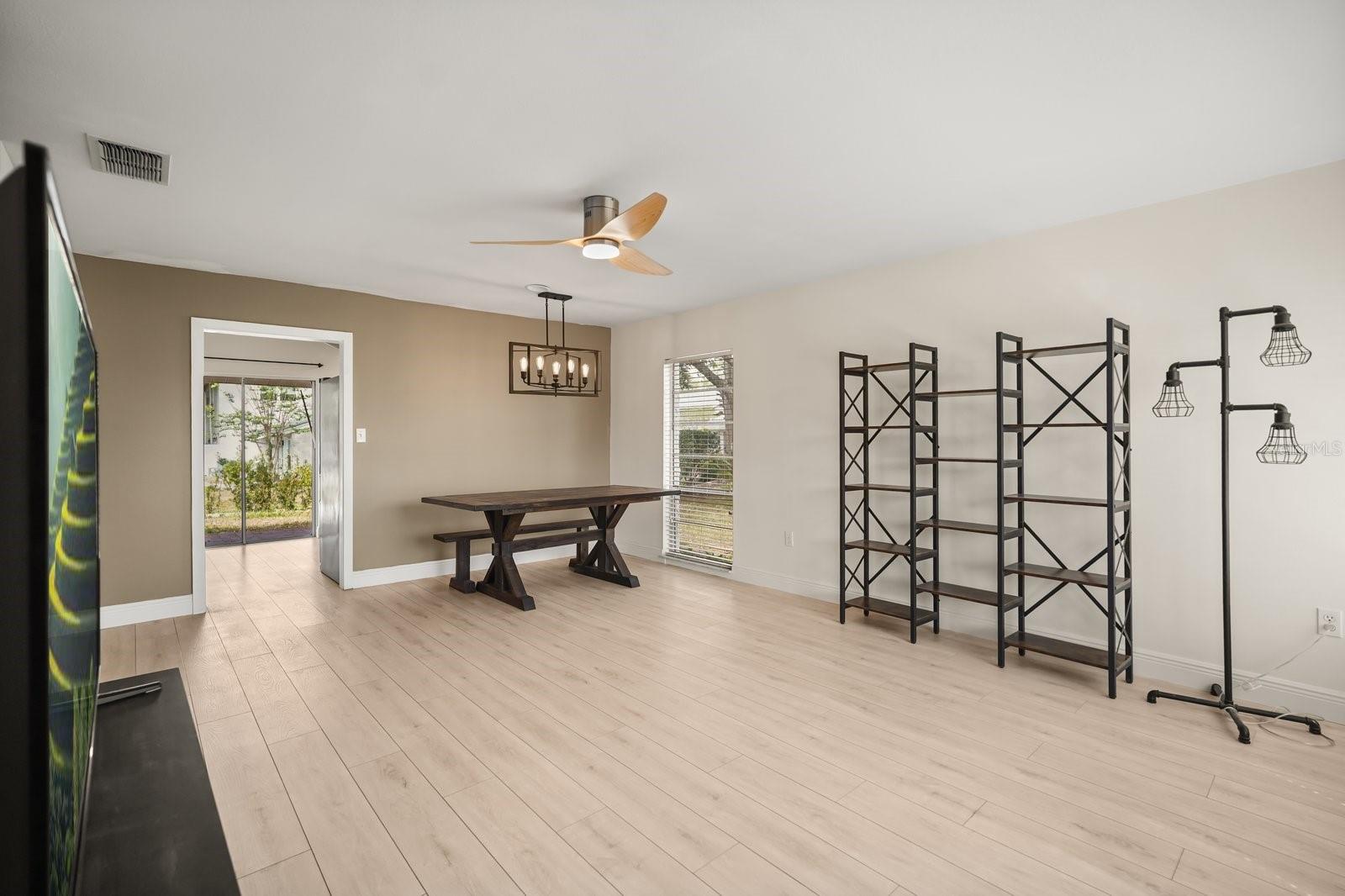 Image 4 of 29 For 2770 Curry Ford Road A