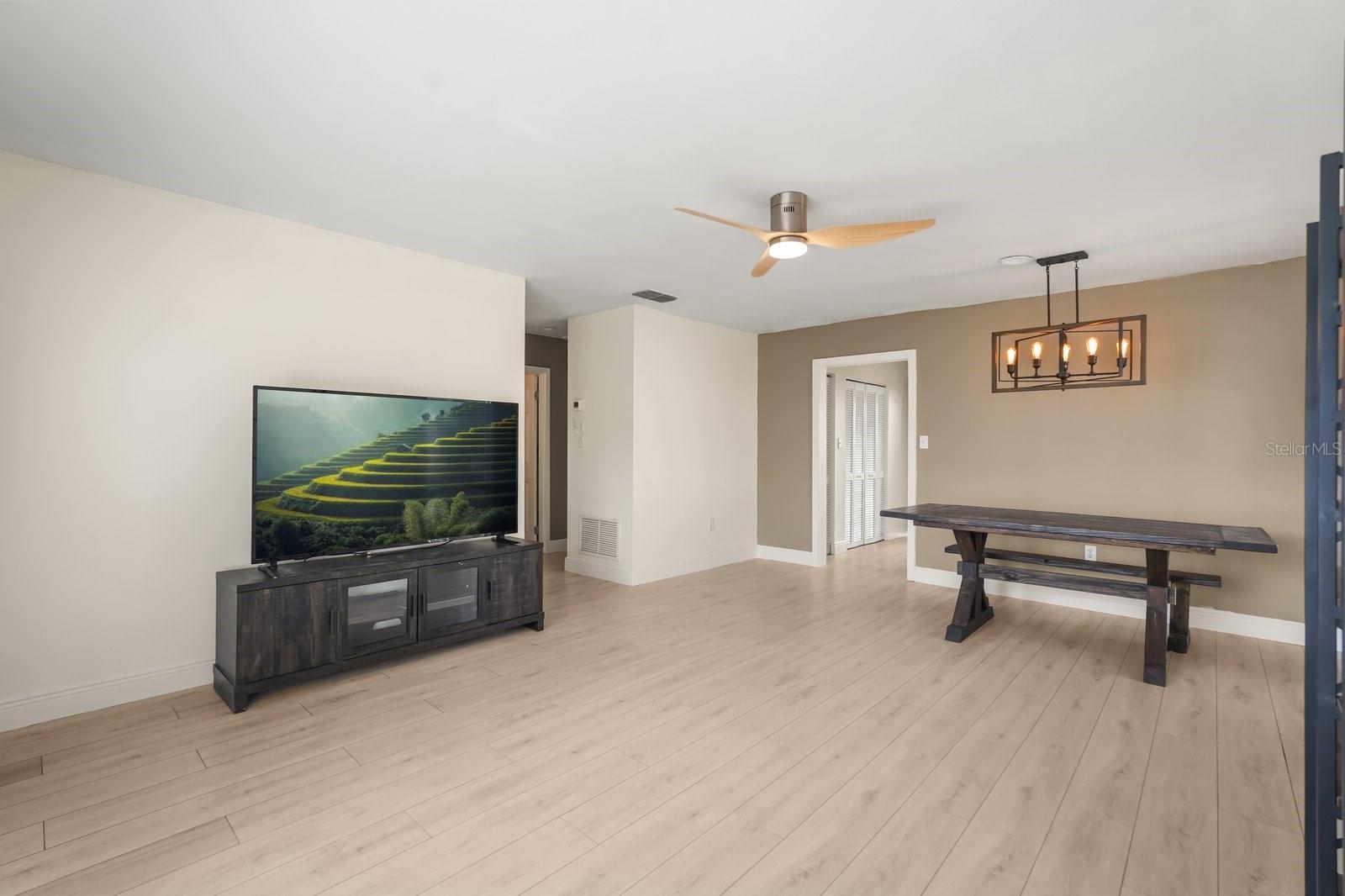 Image 9 of 29 For 2770 Curry Ford Road A