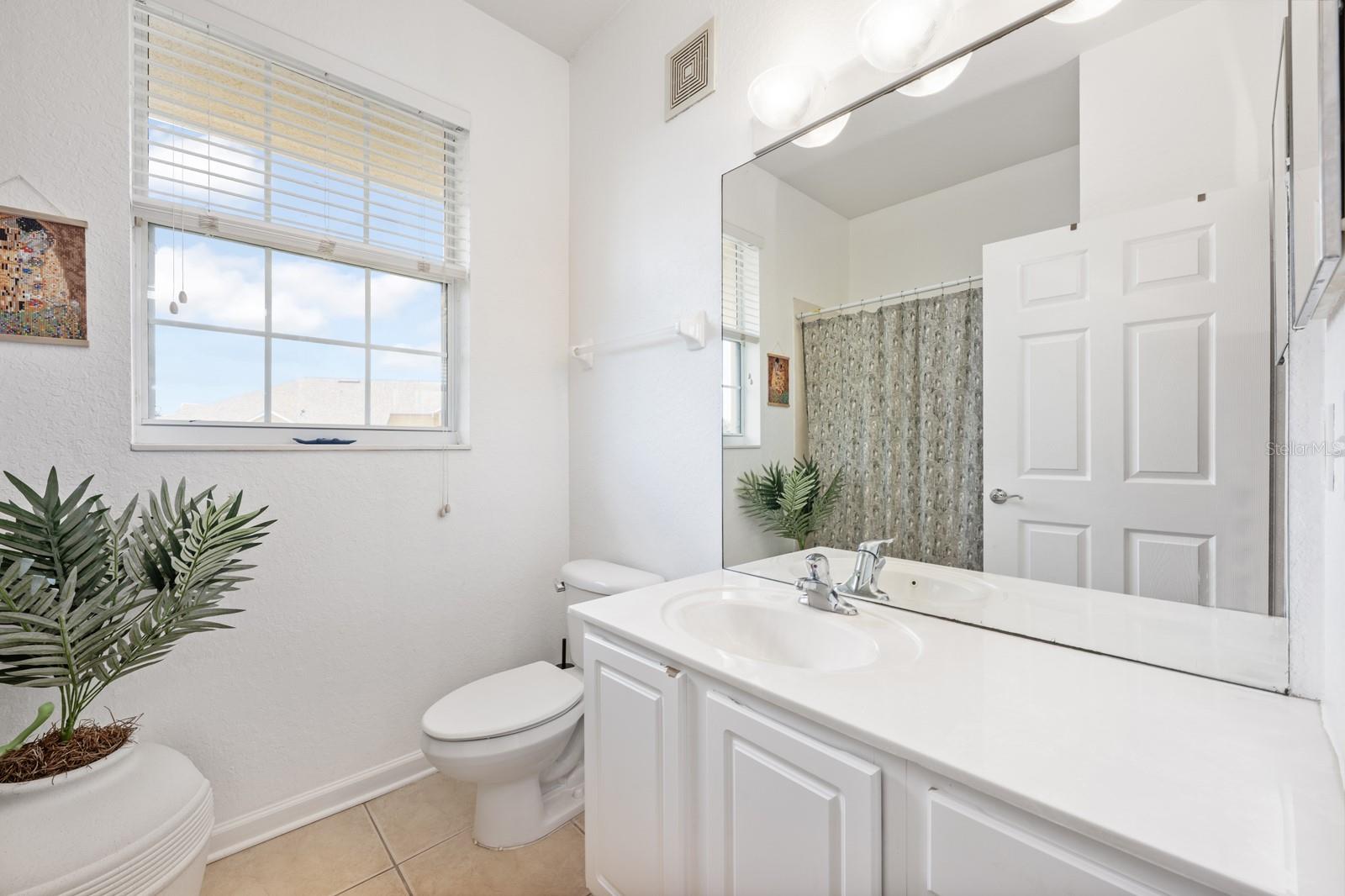 Image 12 of 22 For 6335 Contessa Drive 301