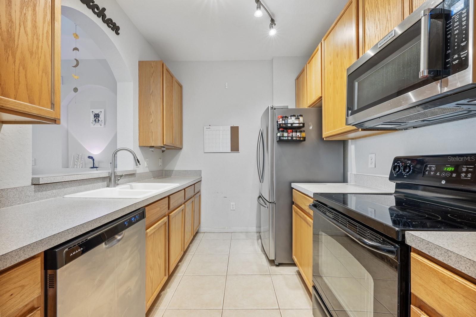 Image 3 of 22 For 6335 Contessa Drive 301