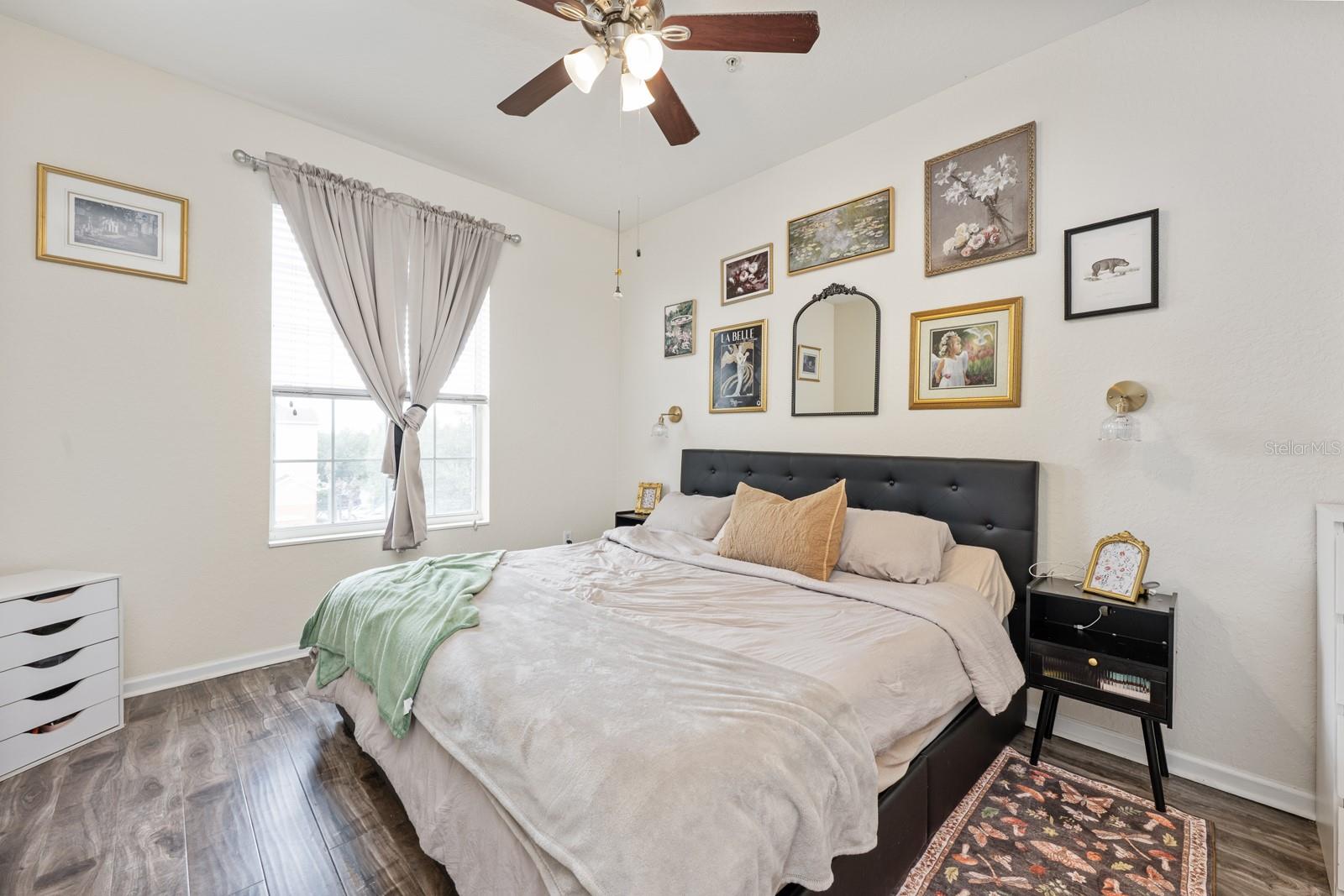 Image 7 of 22 For 6335 Contessa Drive 301