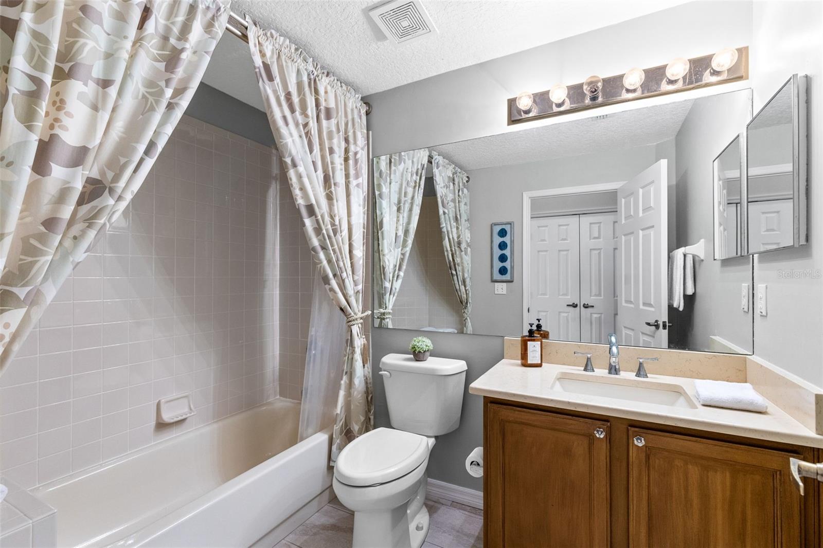 Image 10 of 20 For 1327 Augusta National Boulevard