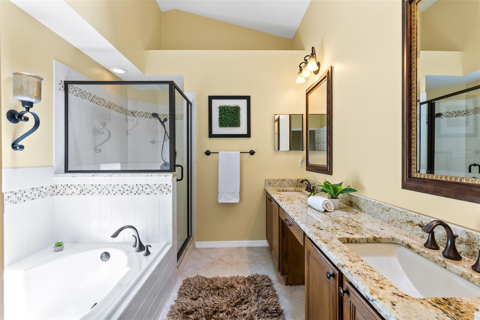 Image 7 of 20 For 1327 Augusta National Boulevard