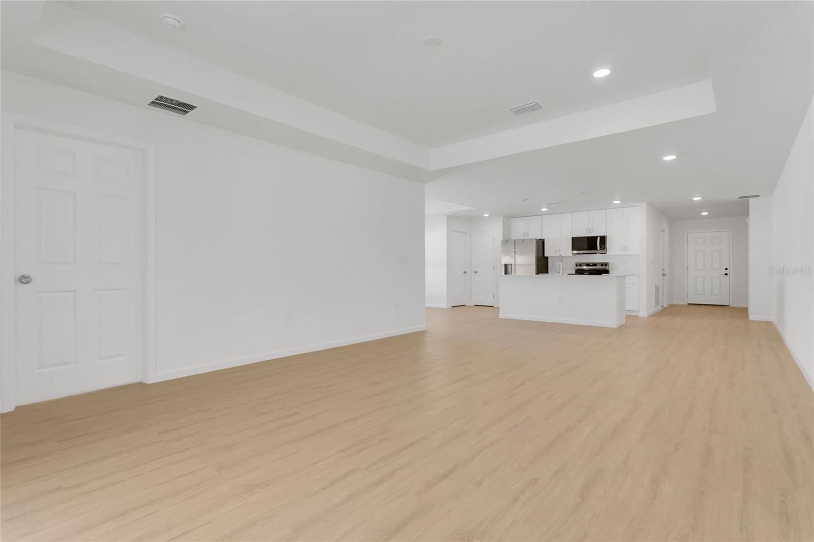 Image 2 of 26 For 17061 30th Avenue Road