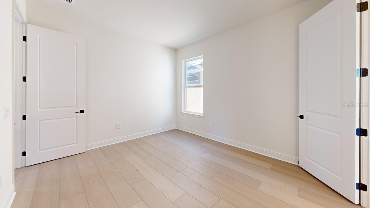 Image 23 of 34 For 9985 Gobat Alley