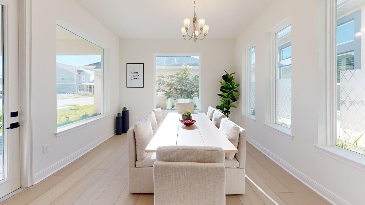 Image 7 of 34 For 9985 Gobat Alley