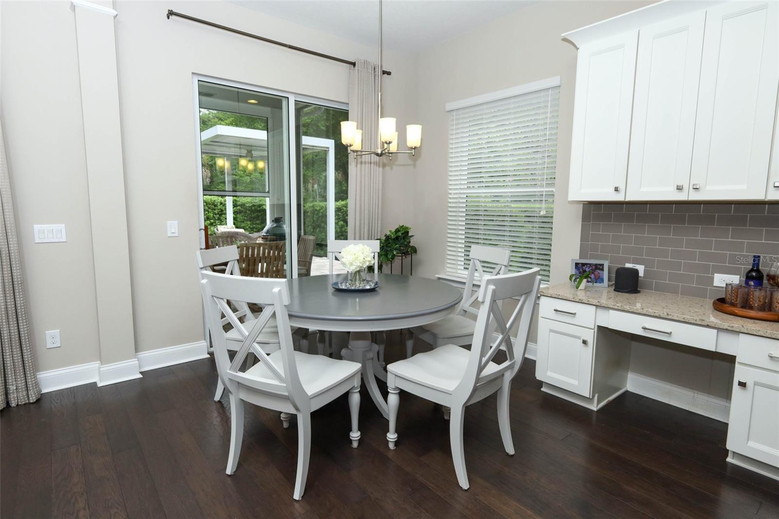 Image 15 of 78 For 203 Vine Street