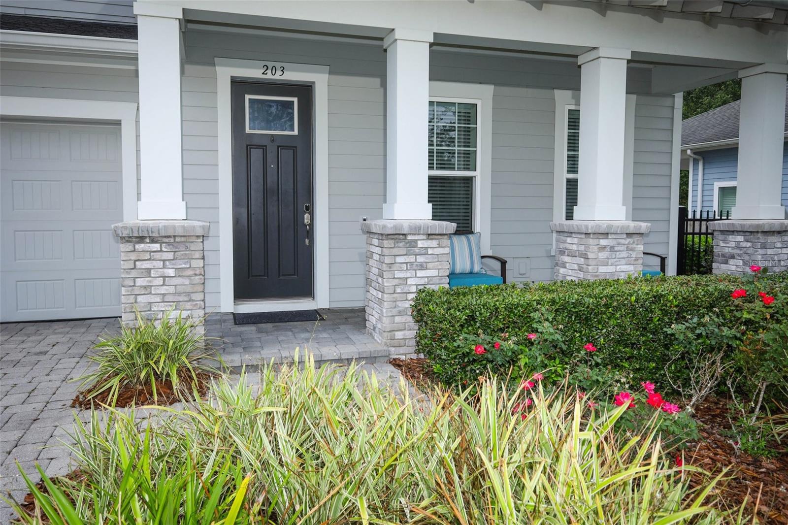 Image 3 of 78 For 203 Vine Street