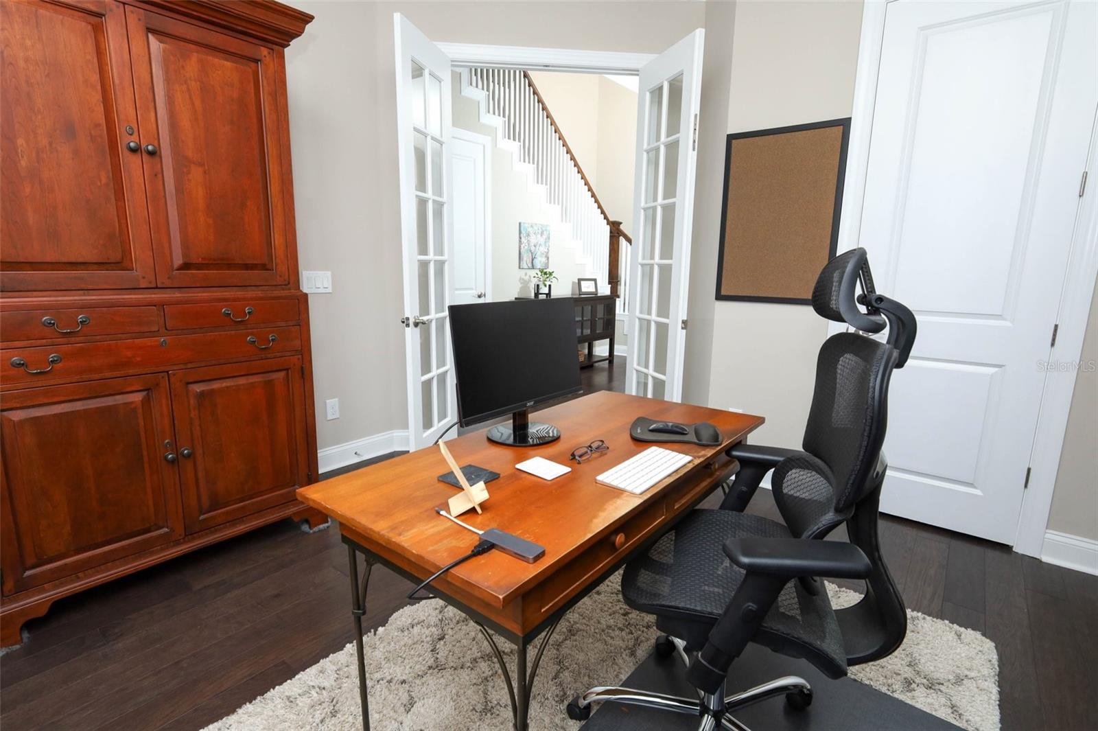 Image 8 of 78 For 203 Vine Street