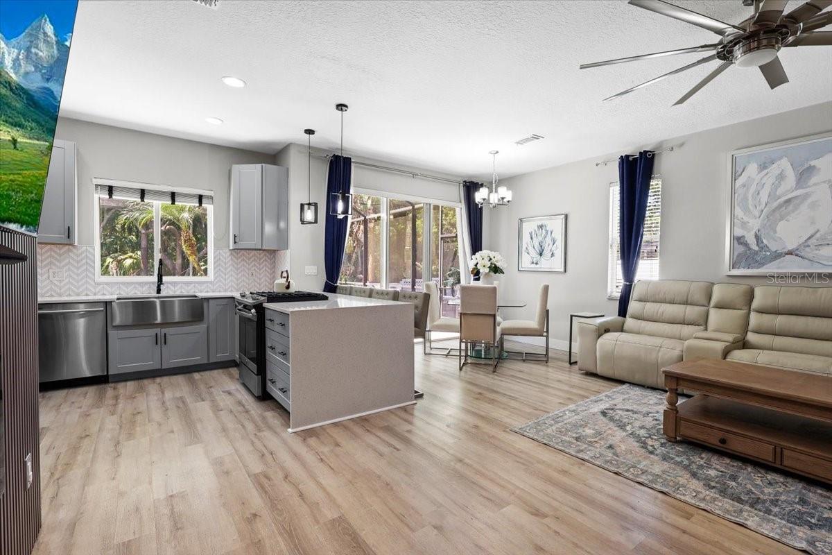 Image 10 of 69 For 6841 Bouganvillea Crescent Drive