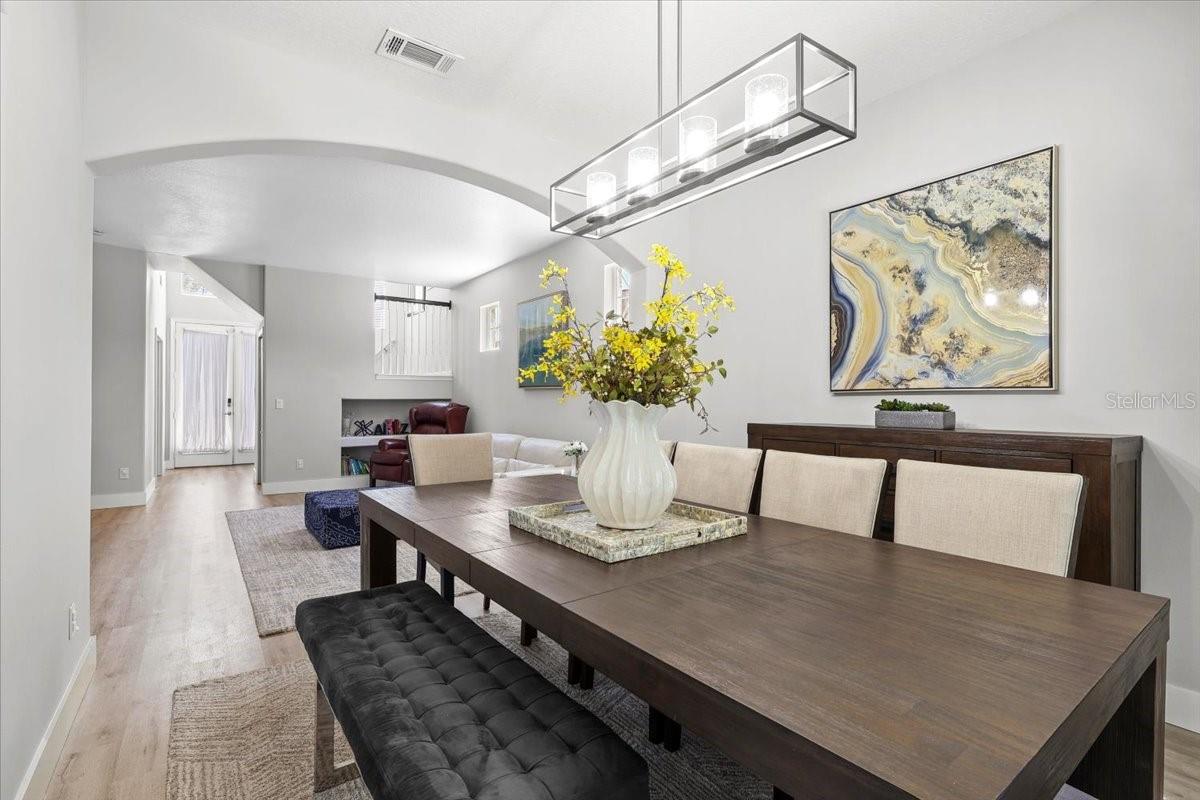 Image 21 of 69 For 6841 Bouganvillea Crescent Drive