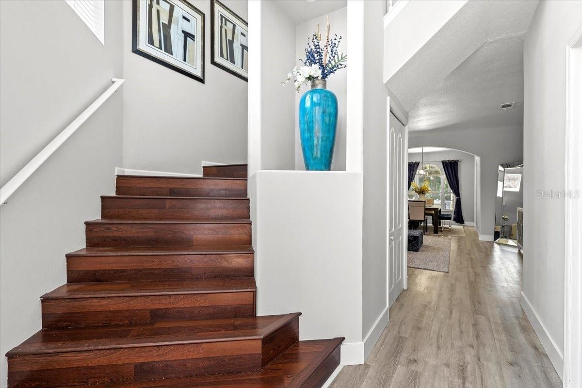 Image 3 of 69 For 6841 Bouganvillea Crescent Drive