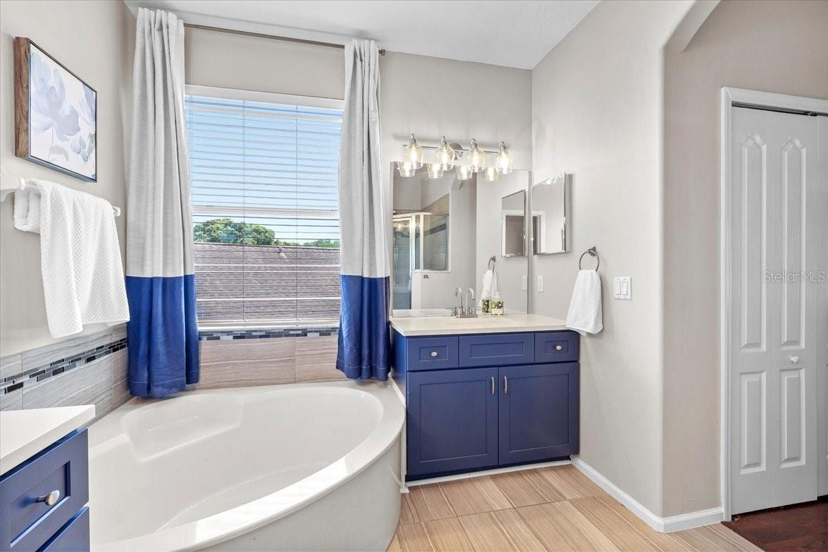 Image 30 of 69 For 6841 Bouganvillea Crescent Drive