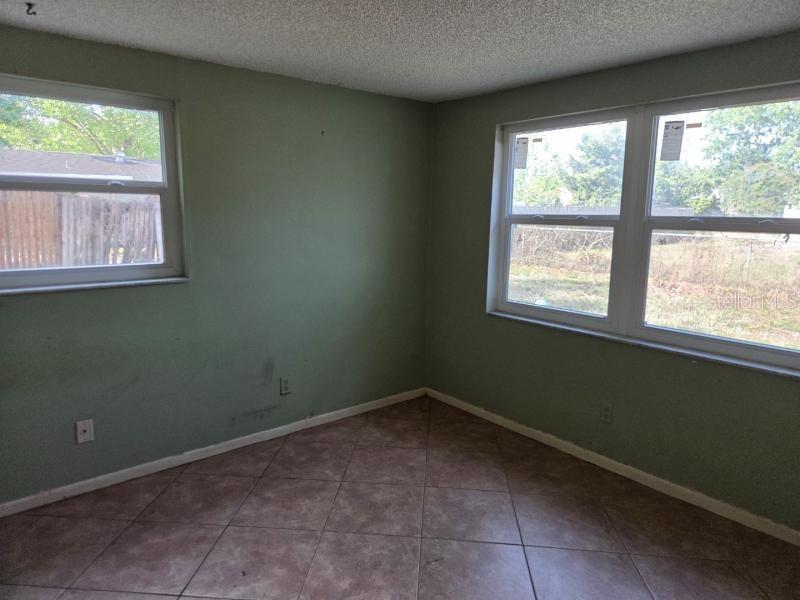 Image 11 of 14 For 7146 Carmel Avenue