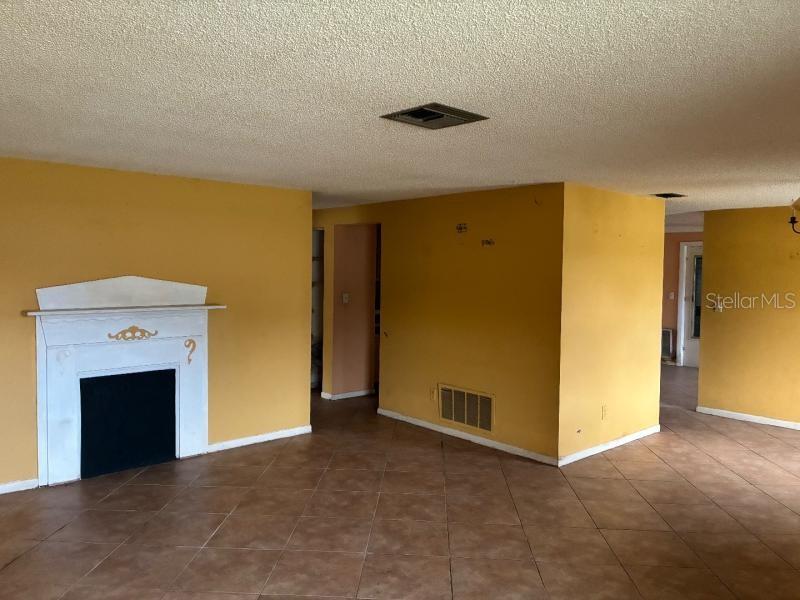 Image 2 of 14 For 7146 Carmel Avenue