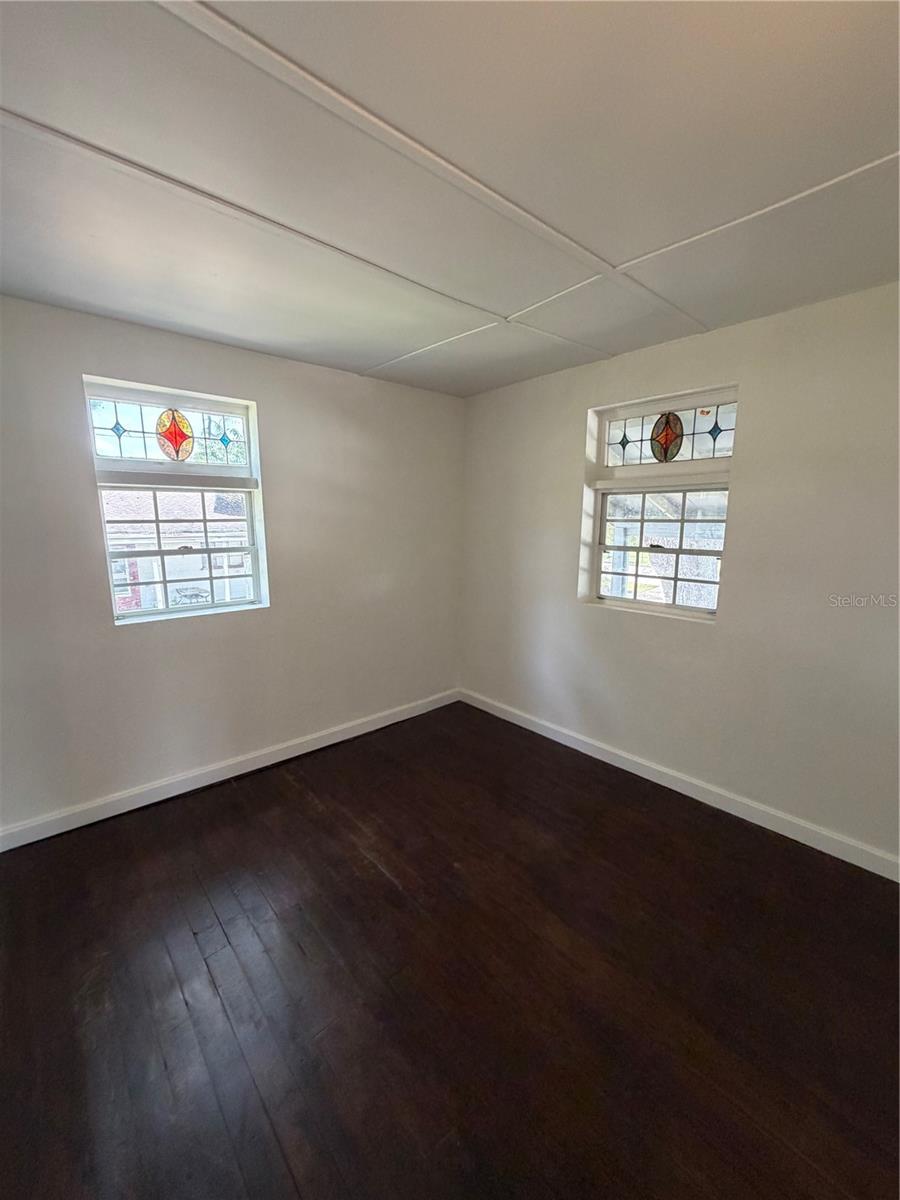 Image 10 of 49 For 1725 Fairview Shores Drive A