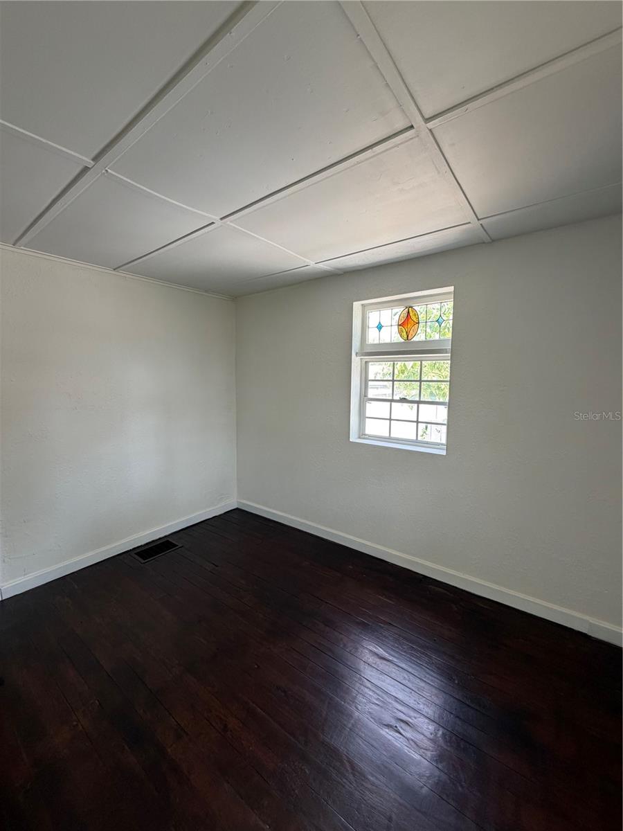 Image 16 of 49 For 1725 Fairview Shores Drive A