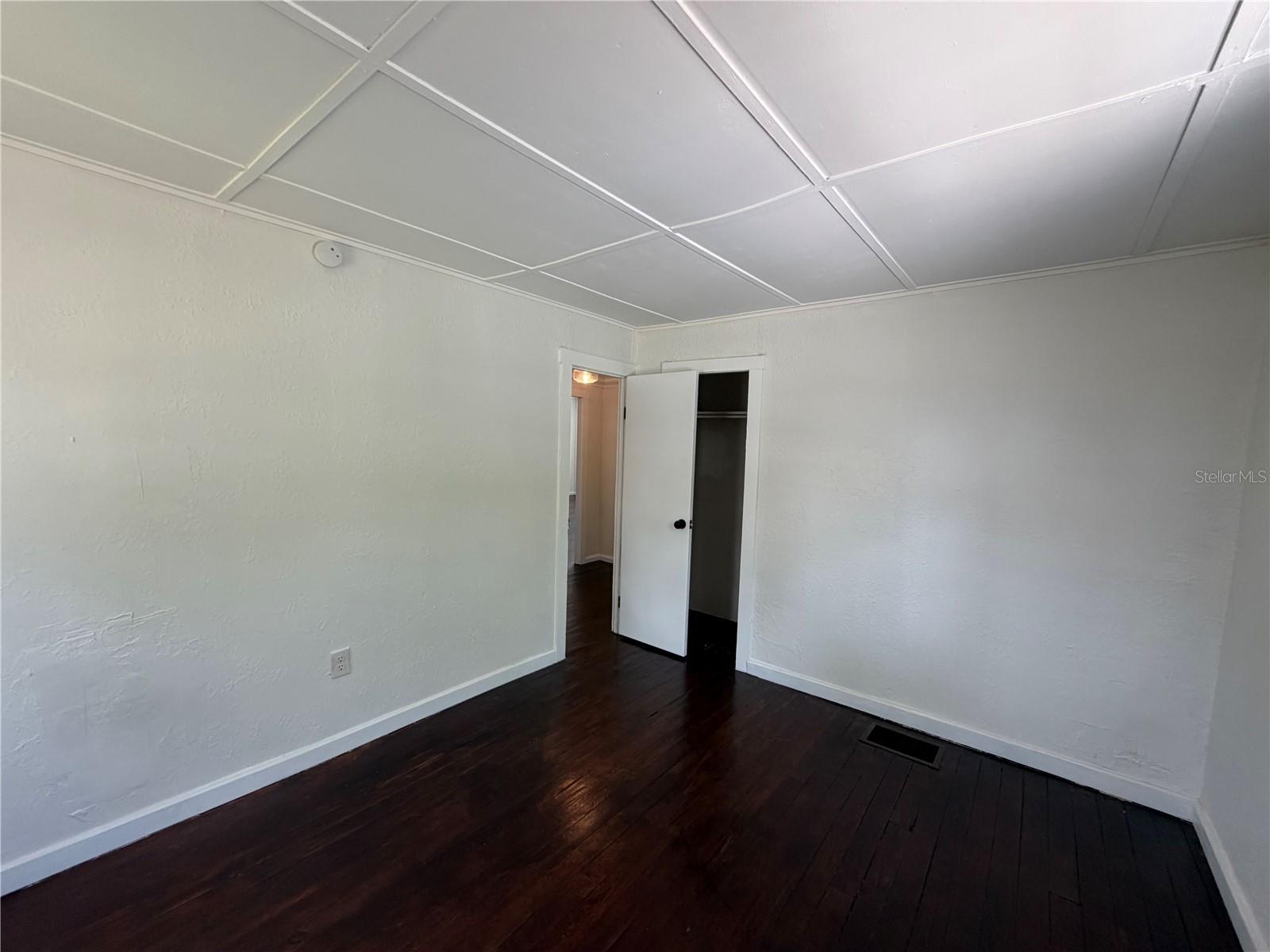 Image 17 of 49 For 1725 Fairview Shores Drive A