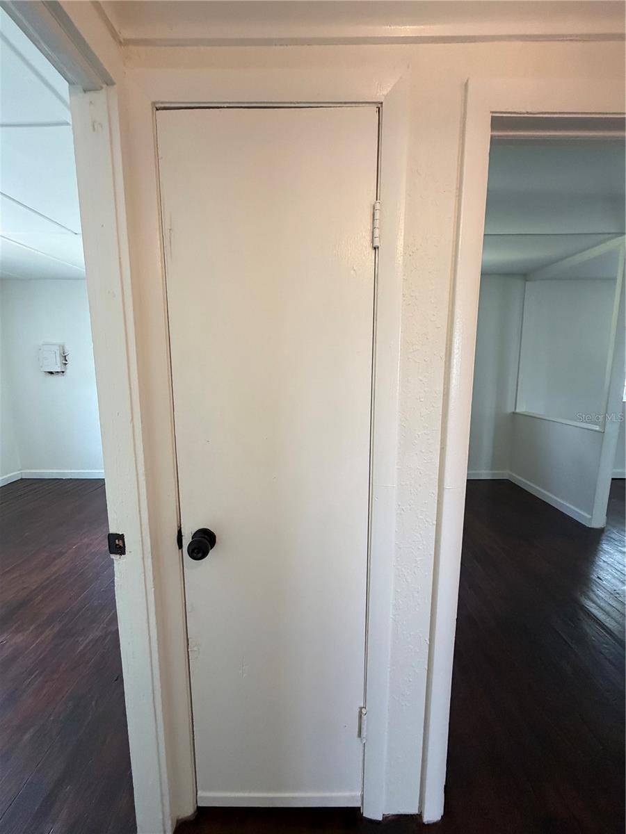 Image 19 of 49 For 1725 Fairview Shores Drive A