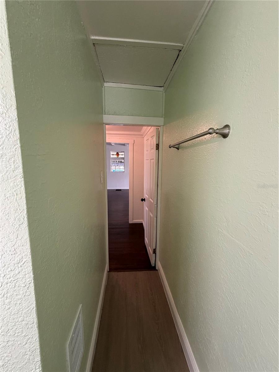 Image 26 of 49 For 1725 Fairview Shores Drive A