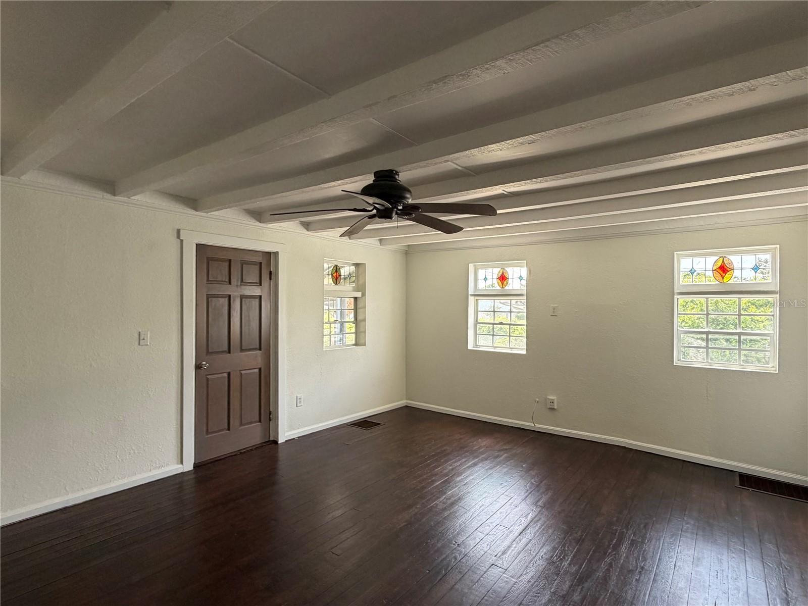 Image 33 of 49 For 1725 Fairview Shores Drive A