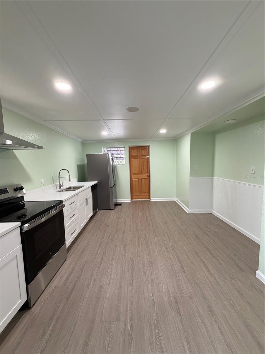 Image 41 of 49 For 1725 Fairview Shores Drive A