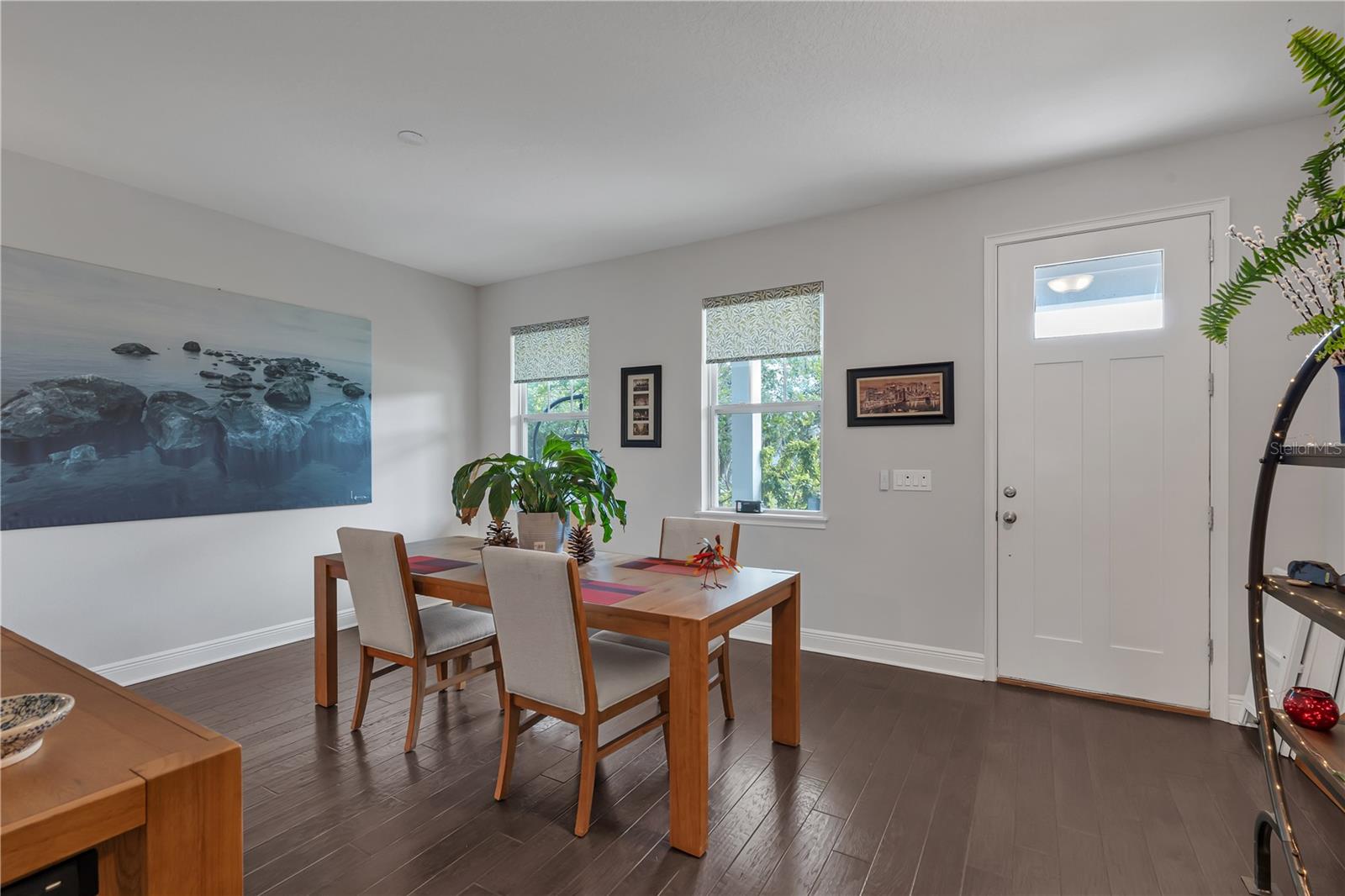 Image 14 of 51 For 6166 Hamlin Reserve Boulevard