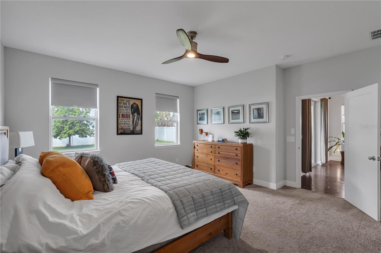 Image 17 of 51 For 6166 Hamlin Reserve Boulevard