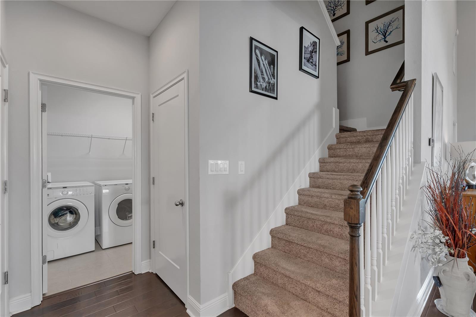 Image 33 of 51 For 6166 Hamlin Reserve Boulevard