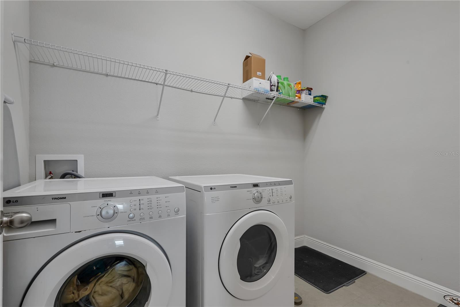 Image 34 of 51 For 6166 Hamlin Reserve Boulevard