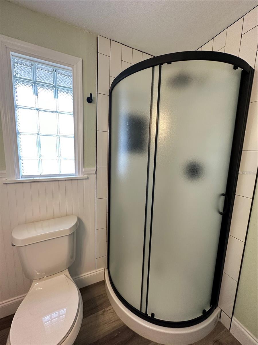 Image 16 of 44 For 4713 Thorpe Avenue