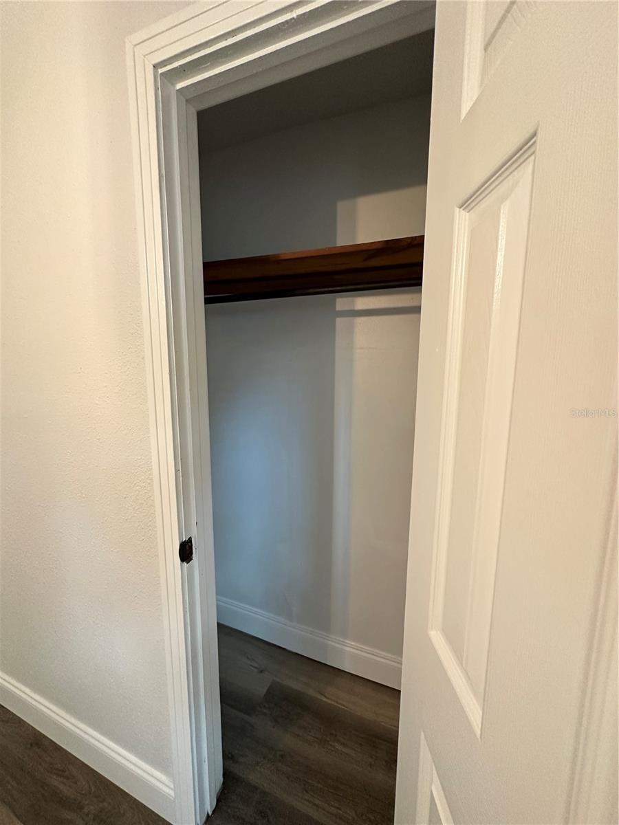 Image 20 of 44 For 4713 Thorpe Avenue