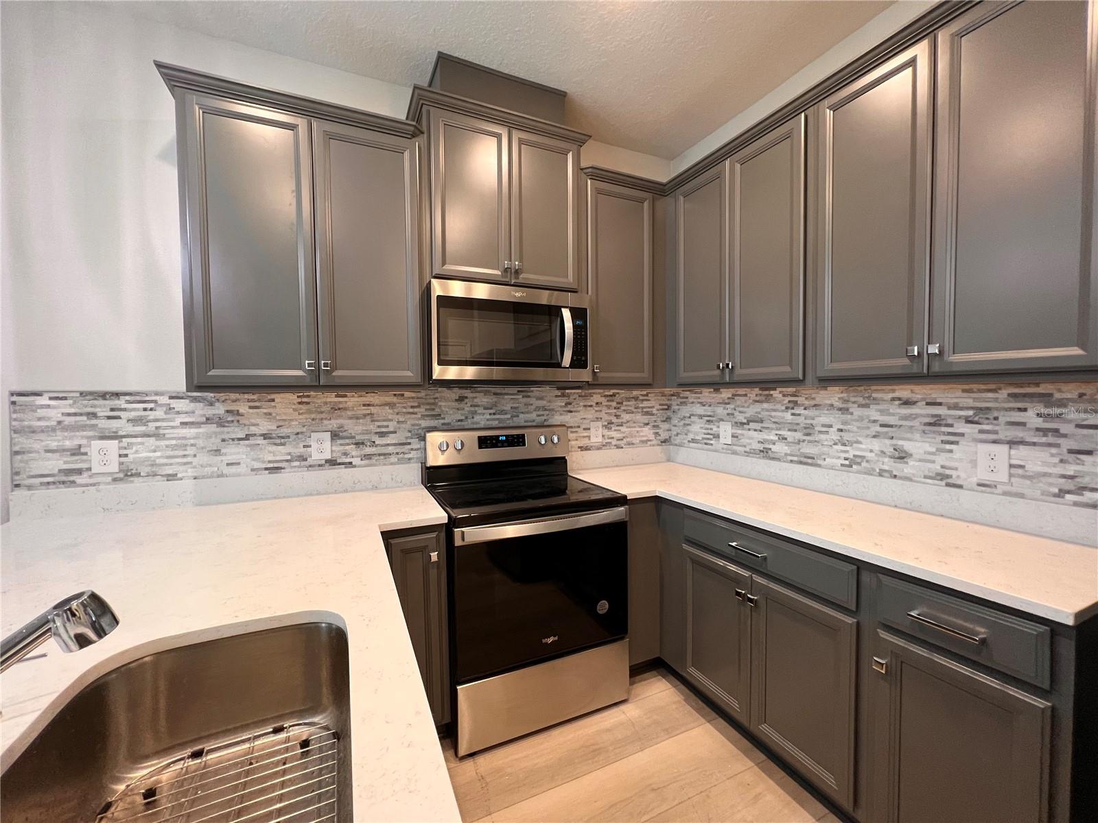 Image 3 of 64 For 2295 Garden Belle Drive