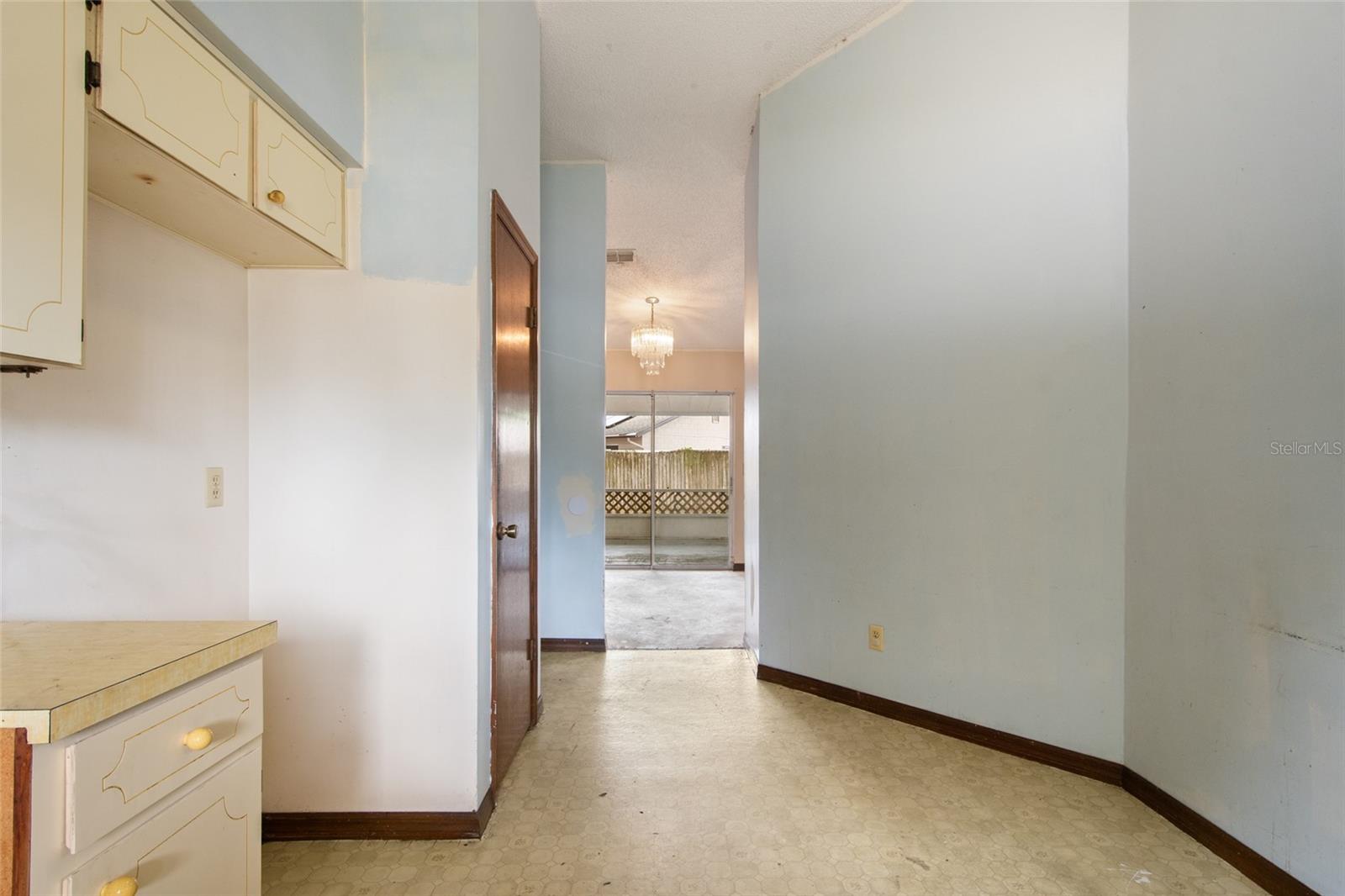 Image 12 of 38 For 10722 Whisperwood Lane