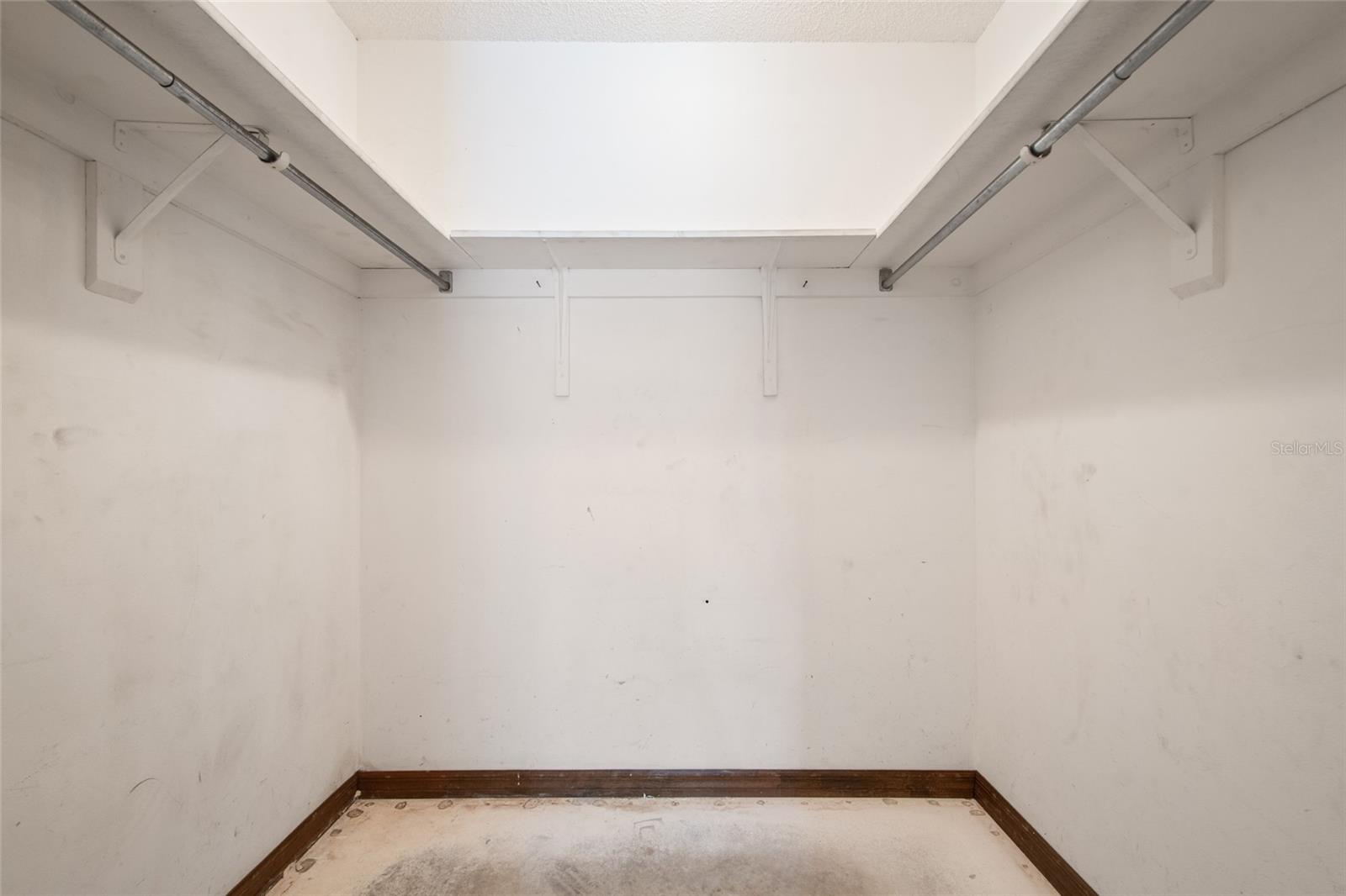 Image 31 of 38 For 10722 Whisperwood Lane