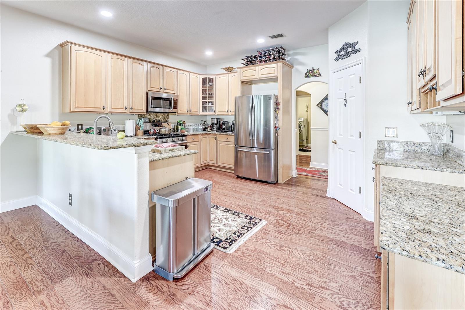 Image 19 of 100 For 9663 Gotha Road