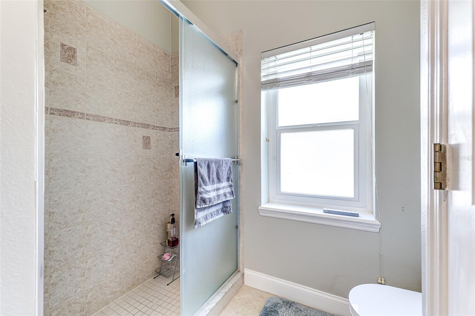 Image 36 of 100 For 9663 Gotha Road