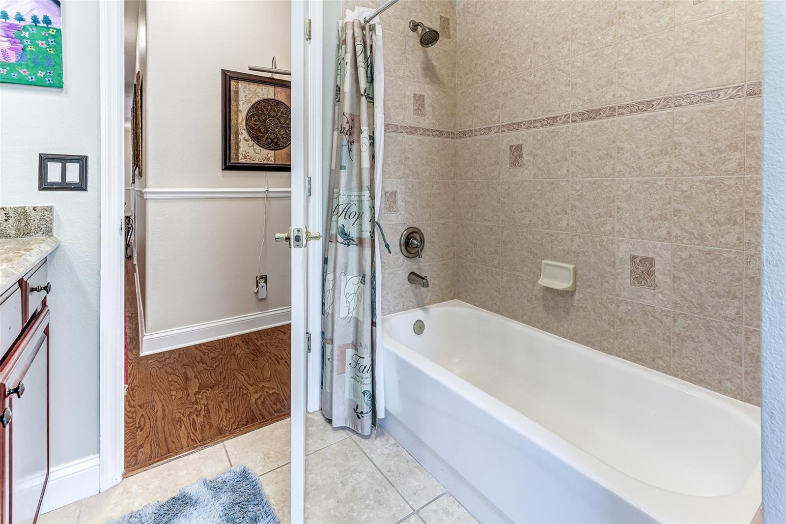 Image 37 of 100 For 9663 Gotha Road