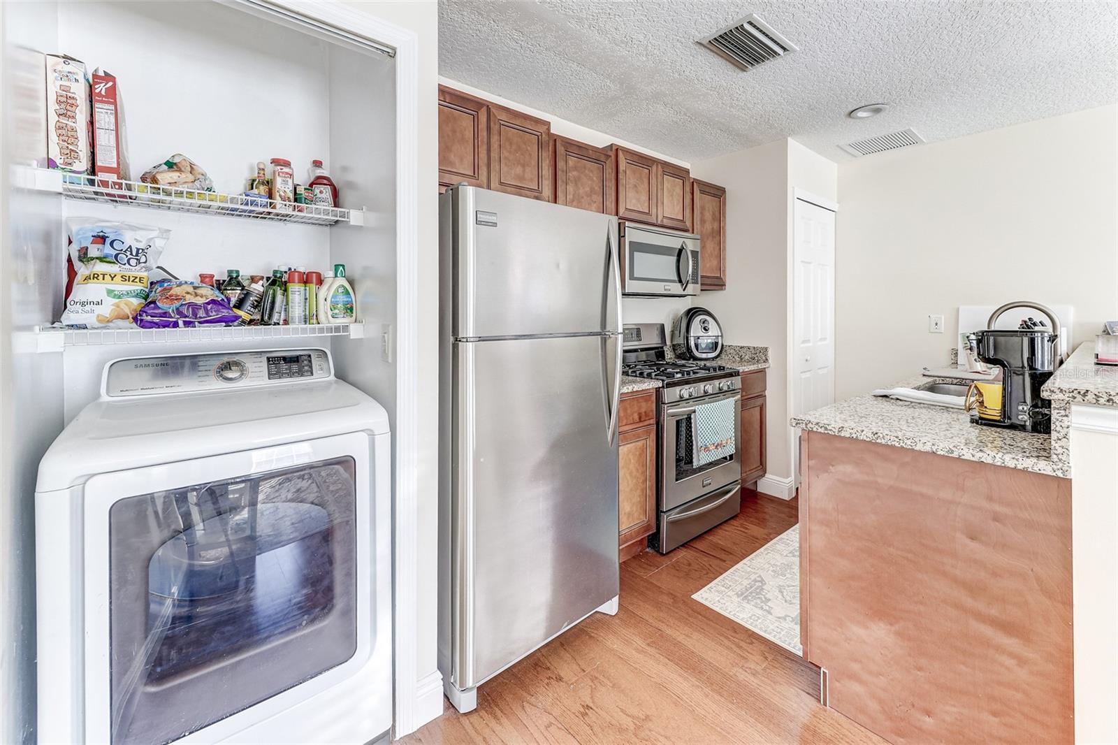 Image 62 of 100 For 9663 Gotha Road