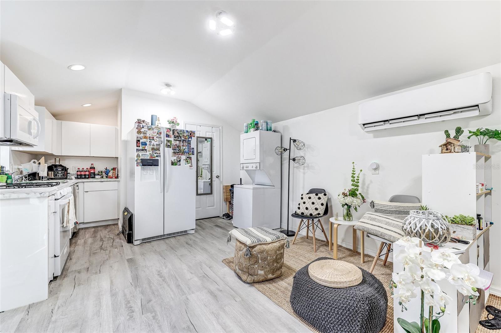 Image 77 of 100 For 9663 Gotha Road