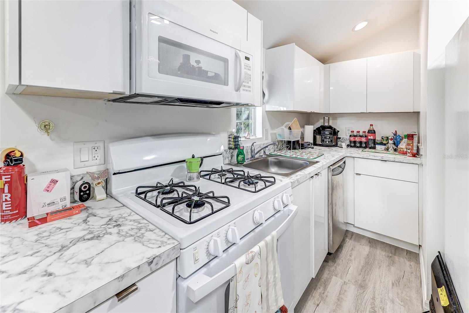 Image 78 of 100 For 9663 Gotha Road