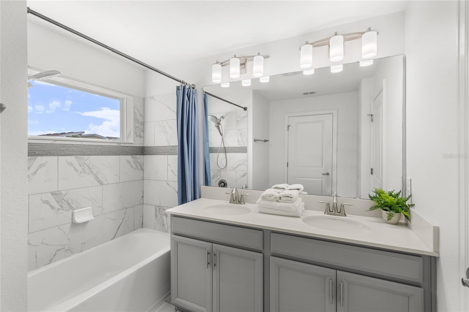 Image 16 of 52 For 790 Pebble Beach Drive