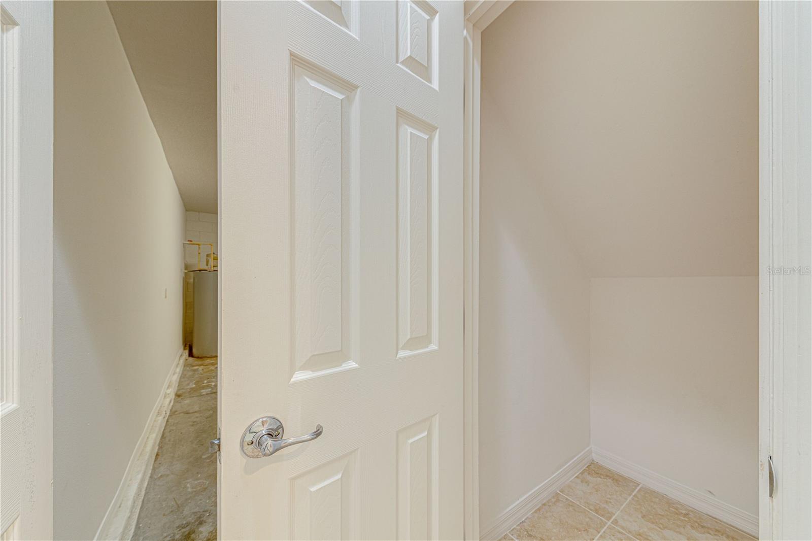 Image 12 of 31 For 2251 Waukegan Drive