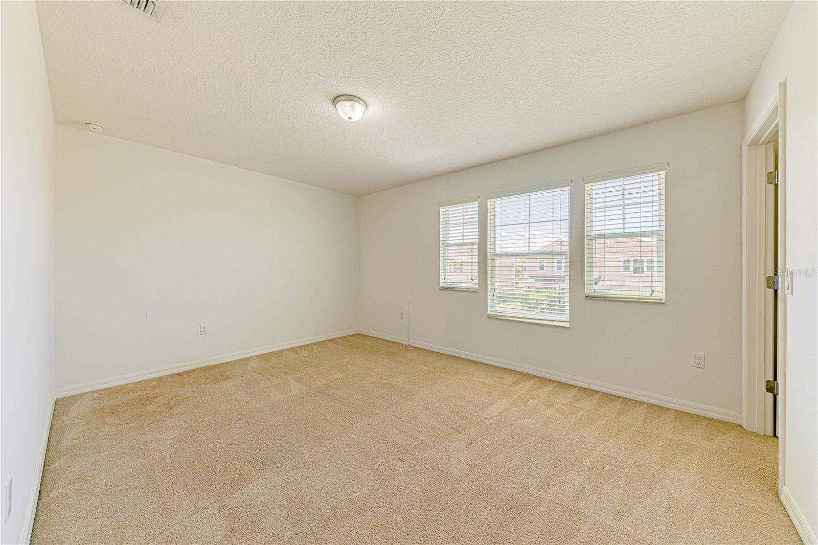 Image 30 of 31 For 2251 Waukegan Drive