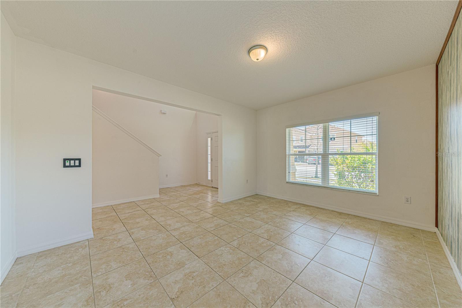 Image 8 of 31 For 2251 Waukegan Drive