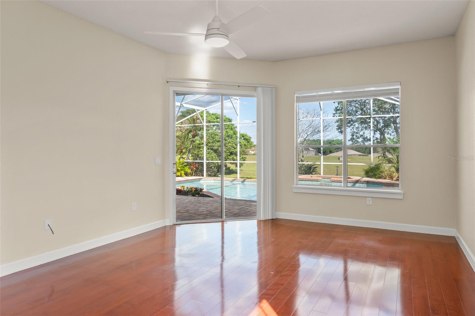 Image 31 of 52 For 2211 Langley Circle