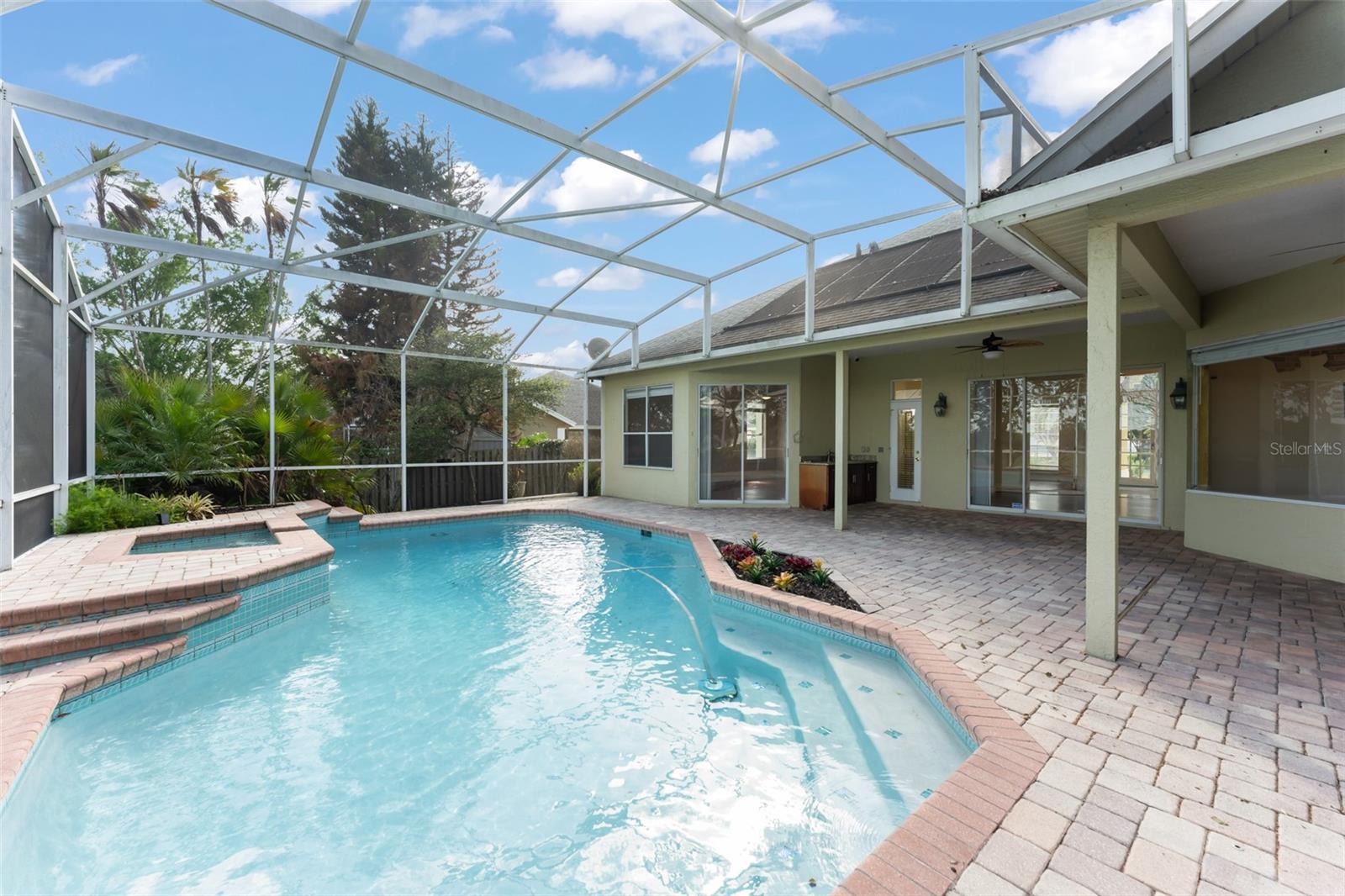 Image 43 of 52 For 2211 Langley Circle