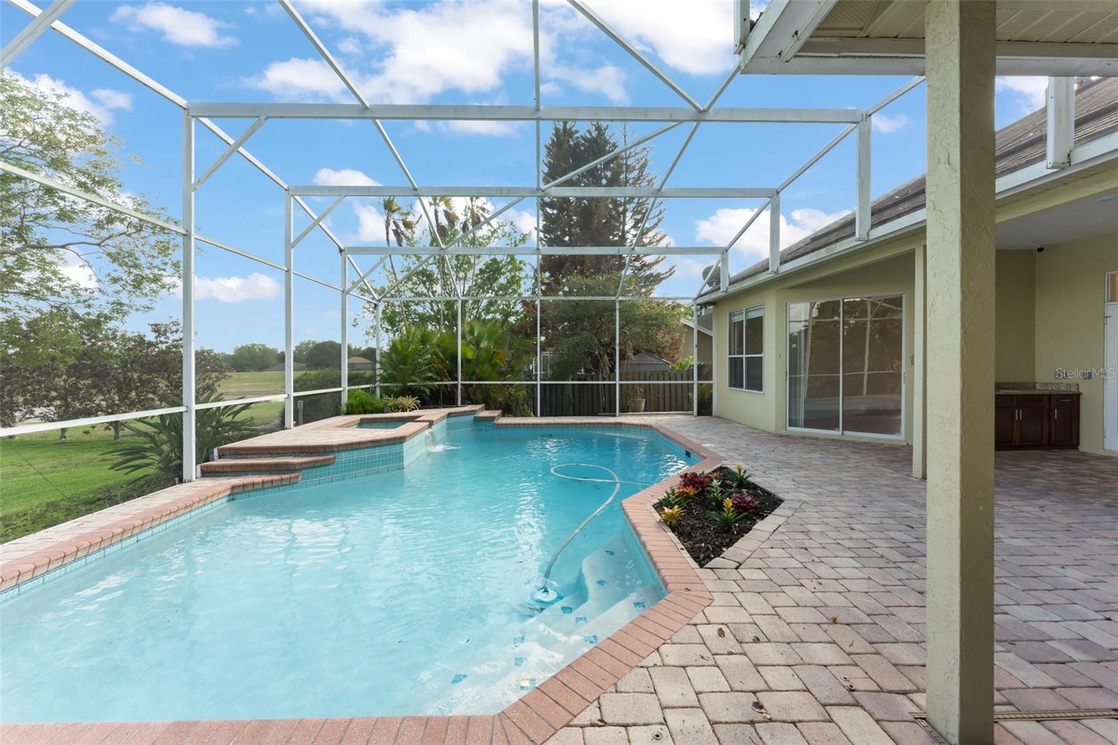 Image 44 of 52 For 2211 Langley Circle